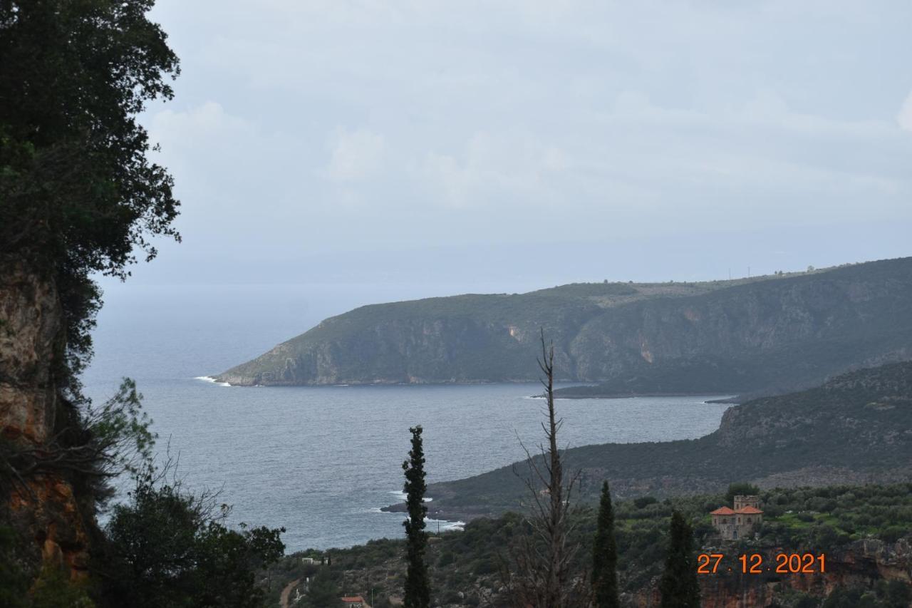 Pirgaki Studios Kardamyli Exterior photo